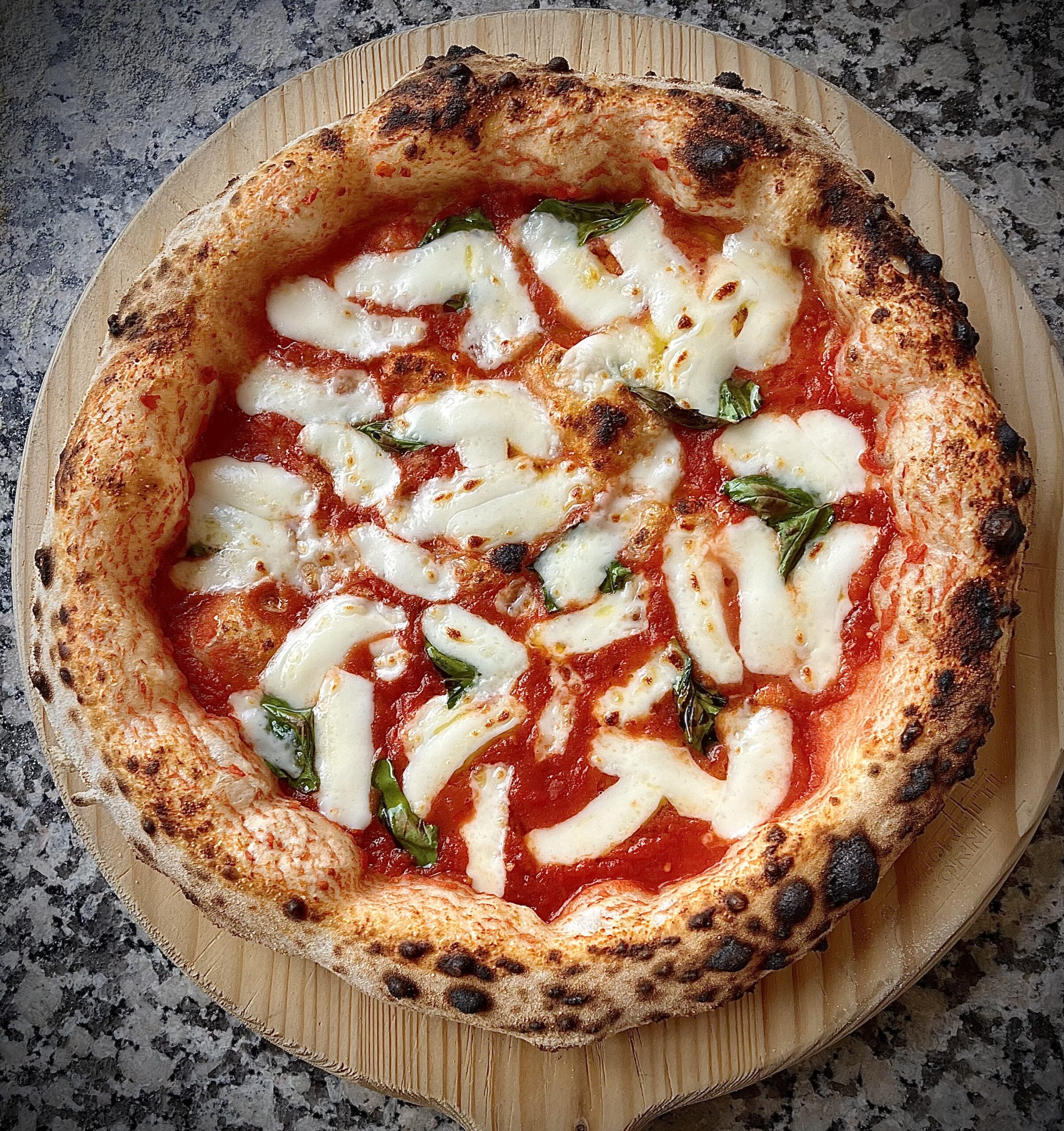 Neapolitanische Pizza – Rezept